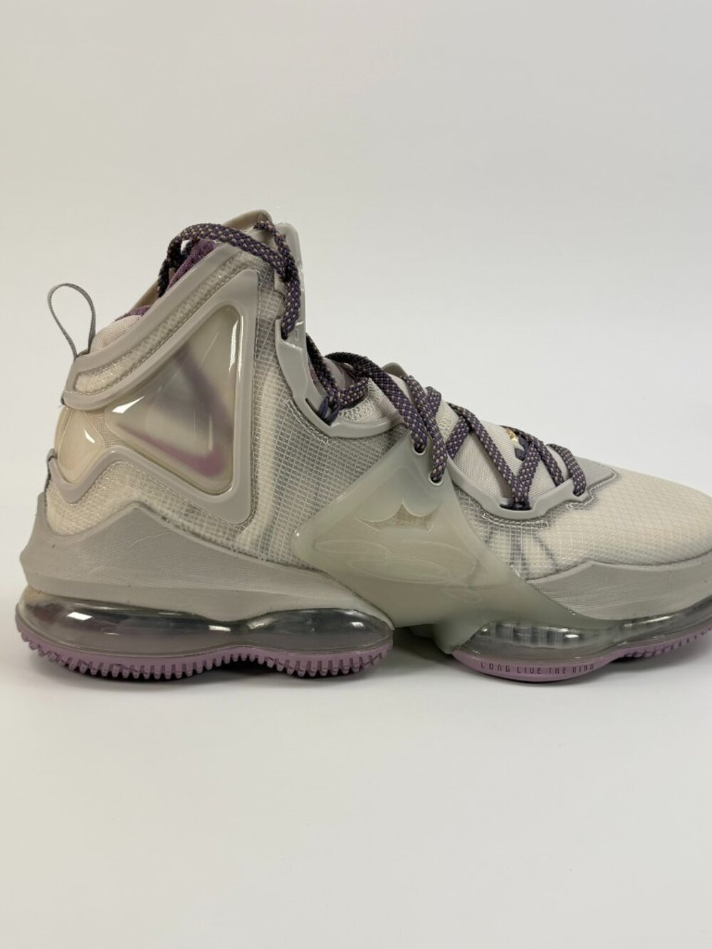 Nike LeBron 19 'The Cast' CZ0203-004 Basketball size 10